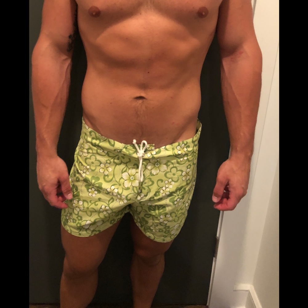 Men’s Parks & Ronen green flora size 34 swim trunk